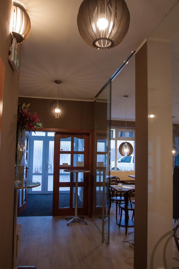 Café Kaftan - pension Kolín Esterno foto